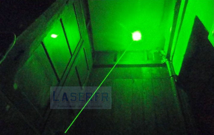 laser point vert 