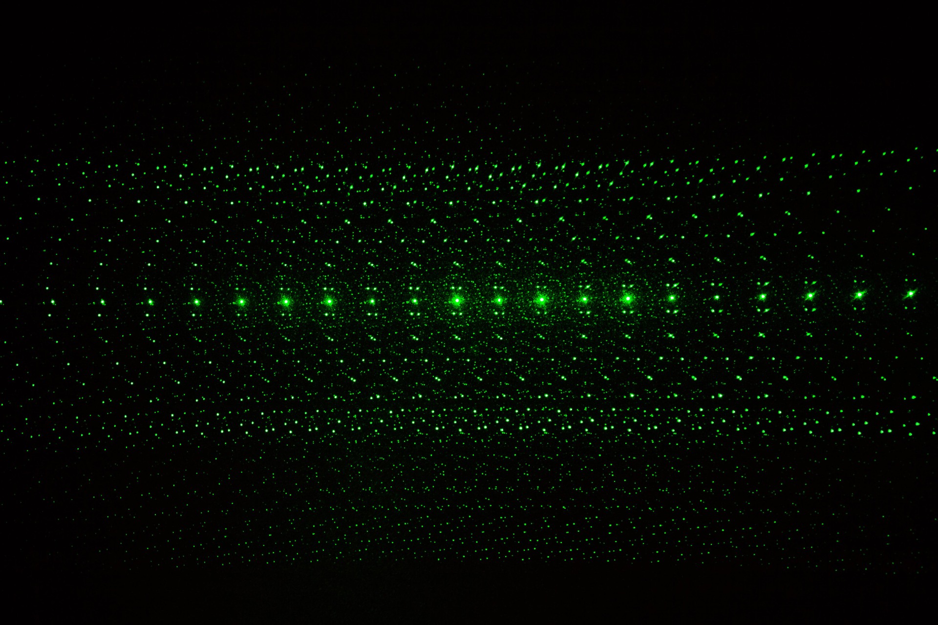 pointeur laser 100mw 