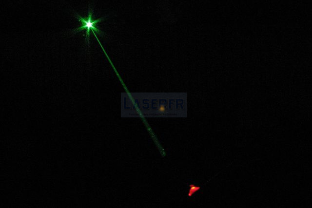 lumière de pointeur laser vert 300mw