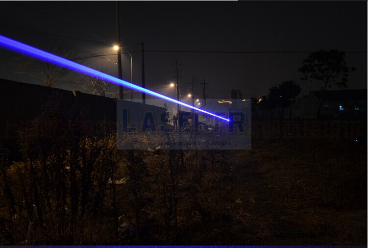 laser bleu puissant 